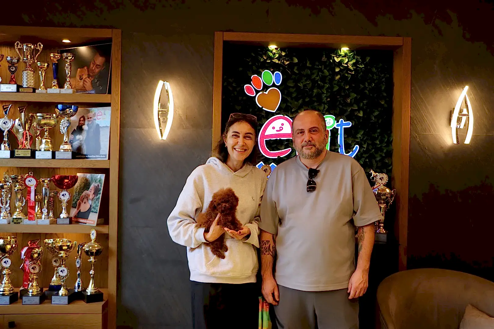 Berrin Hanım ve ailesi Teacup Poodle yavrularına kavuştular