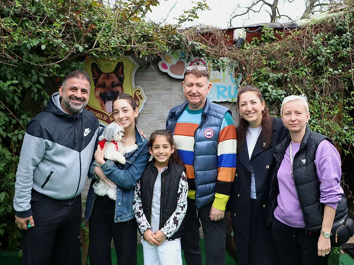 Bakı'dan Bülent Bey ve ailesi Morkie yavrularına kavuştular