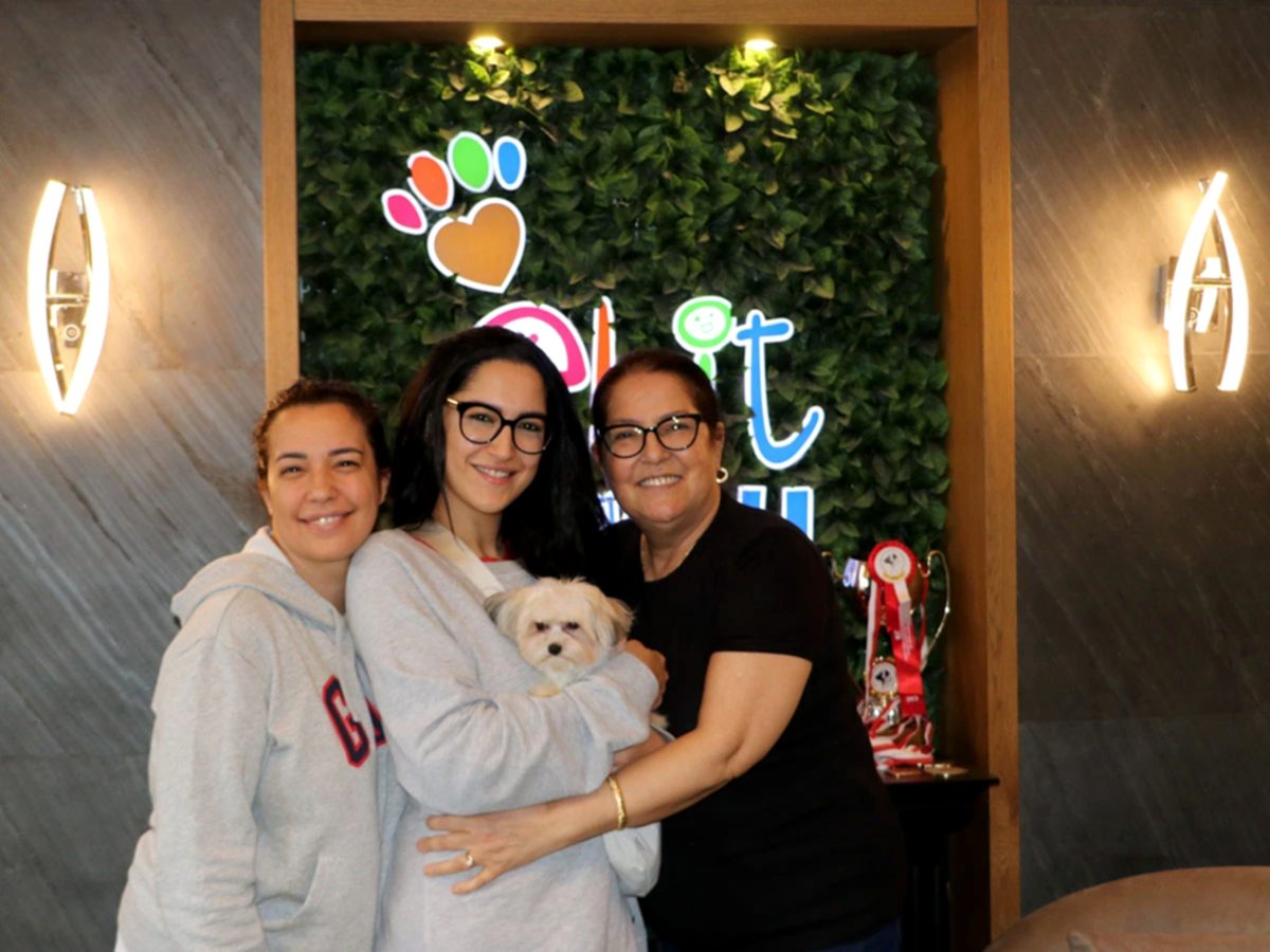 Ece Hanım ve ailesi Teacup Morkie yavrularına kavuştular