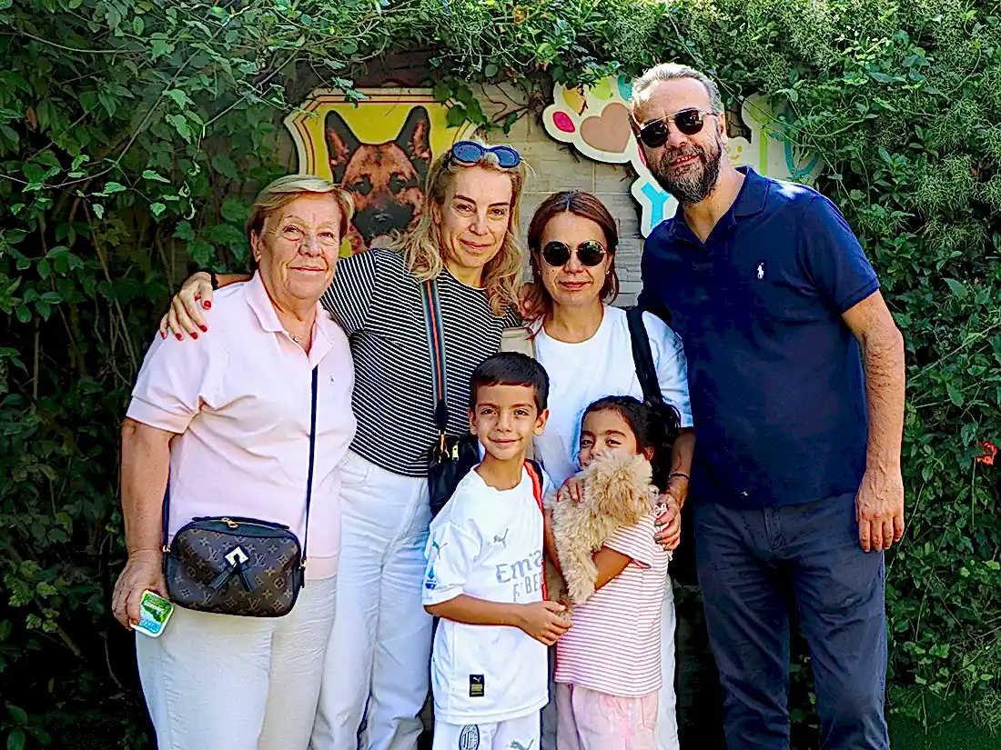 Özhan ailesi Maltipoo yavrularına kavuştular