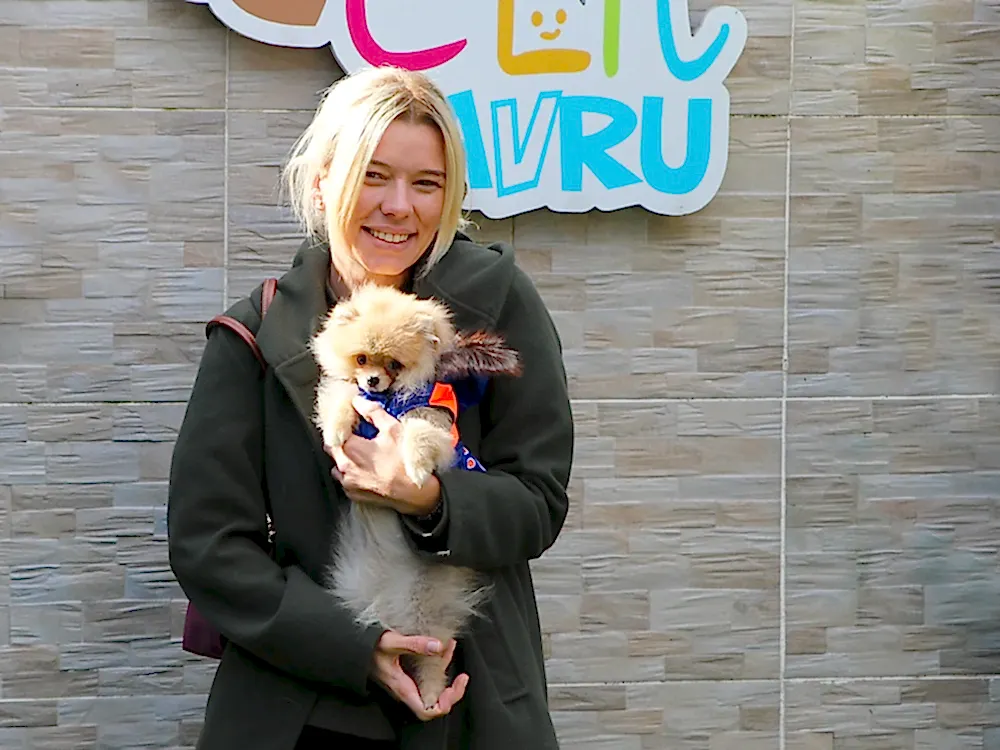 Merve Öztürk, Pomeranian yavrusu Tedy'e kavuştu