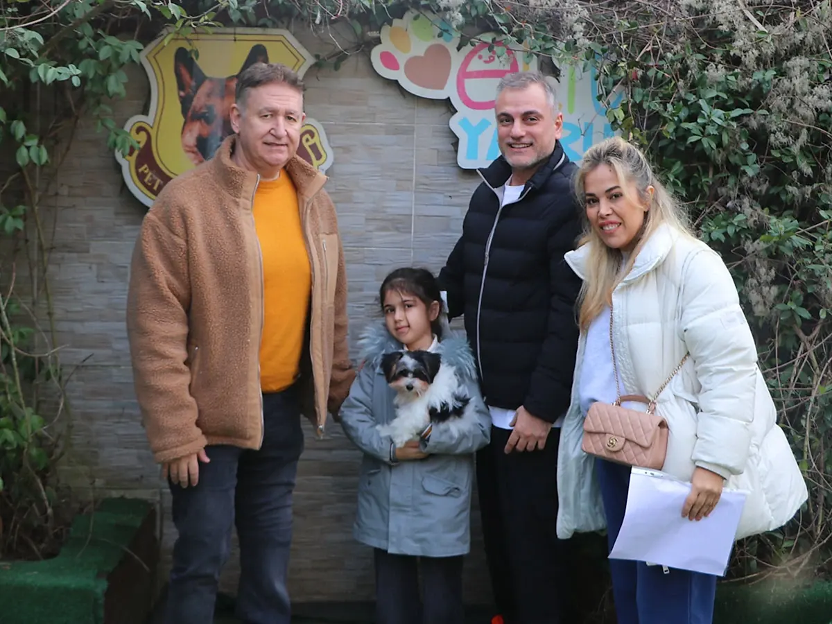 Yaşar ailesi Morkie yavrularına kavuştular